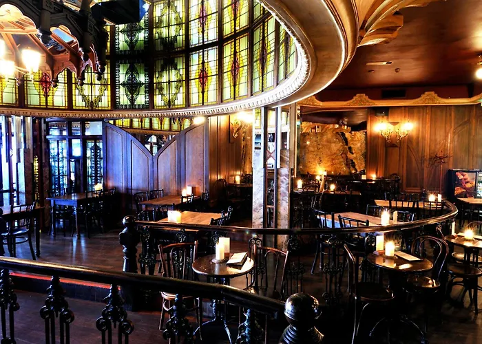 Queen Hotel
